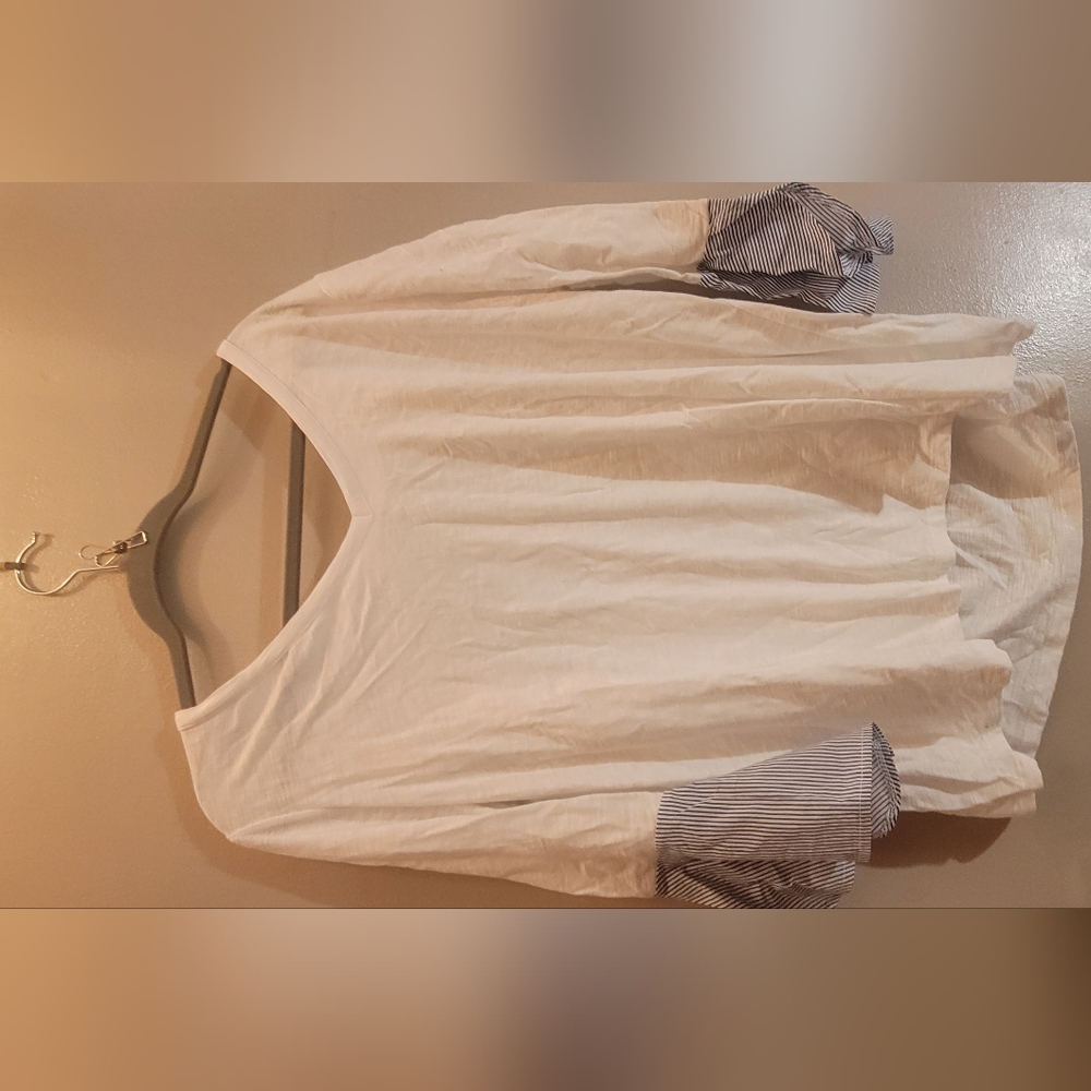 White Casual Lightweight shirt with blue striped cuffs. Lane Bryant size 18/20